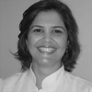 Vivian de Castro Peres Borges: ortodontista credenciado New Aligner